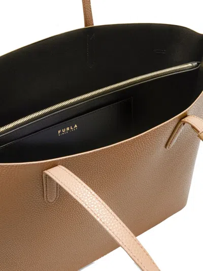 Furla Nensi Dojaka Black Leather Pumps