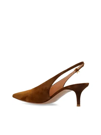 Gianvito Rossi Robbie Suede Leather Slingback In Brown
