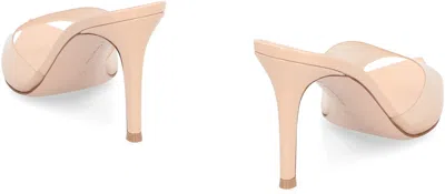 Gianvito Rossi Pointe Mule Elle In Pink