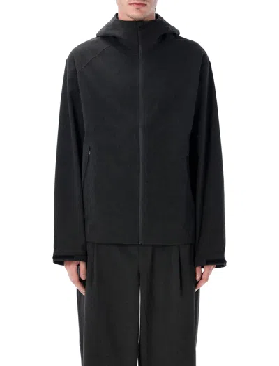 Hiking Patrol Waypoint Texture Hooded Jacket In Black