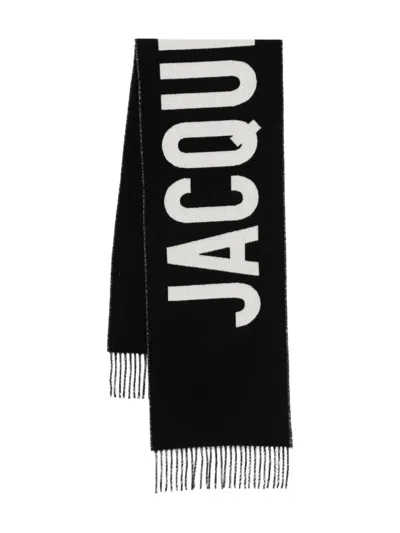 Jacquemus Brushed Finish Fringe Detailing Wraparound Scarf In Blue