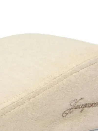 Jacquemus Beige Embroidered Flat Beret Hat In Neutral