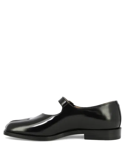 Maison Margiela Bovine Leather Mary Jane Pumps With Sheepskin Detailing And Elegant Buckle Closure In Black