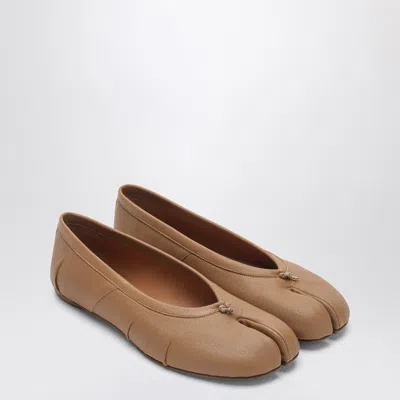Maison Margiela Tabi New Beige Leather Ballet Flats In Brown