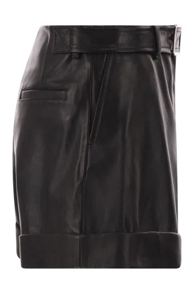 Sportmax Max Mara  Spxvasaio - Leather Bermuda Shorts In Black