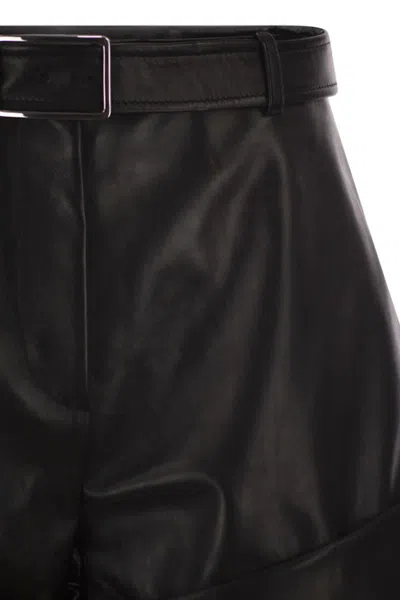 Sportmax Max Mara  Spxvasaio - Leather Bermuda Shorts In Black