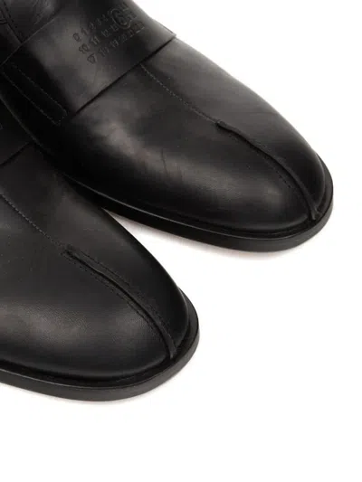 Mm6 Maison Margiela Refined Black Leather Loafers With Embossed Strap Detail In White
