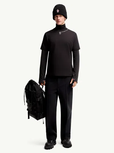 Moncler Grenoble Crewneck T-shirt Embroidery Detail In Black