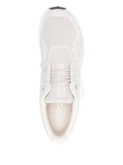 On Running Cloud 6 Sneakers In White
