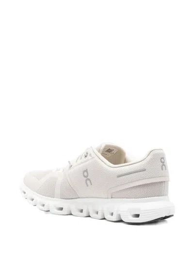 On Running Cloud 6 Sneakers In White