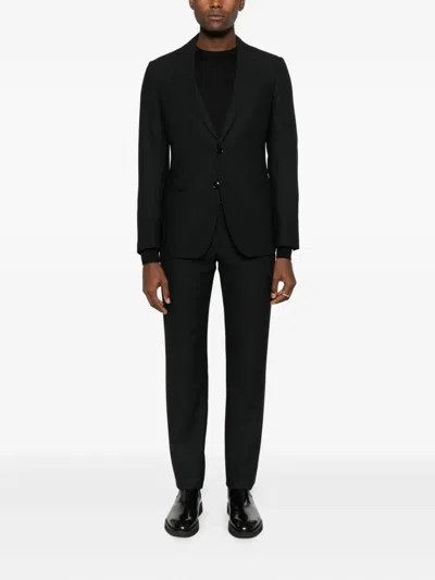 Tagliatore Ribbed Hem Crew Neck Long Sleeve Pullover In Black