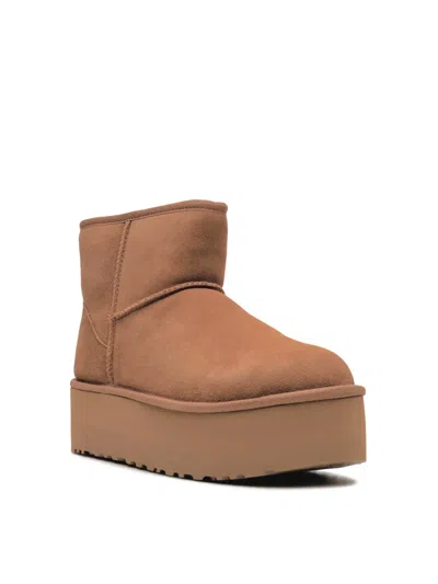 Ugg 50mm Classic Mini Platform Logo-patch Boots In Brown