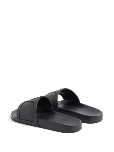 Valentino Garavani Coolside Rubber Slides In Black