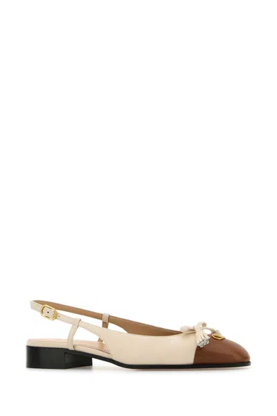 Valentino Garavani Two-tone Leather Valet Du Roe Ballerinas In Neutral