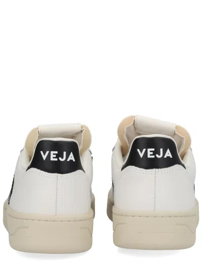 Veja White Leather Sneaker In White