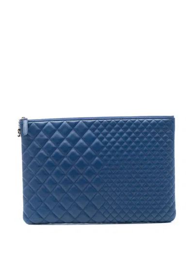 Pre-owned Chanel 2016-2017 Cc Bi Quilted Lambskin O Case Clutch Bag In Blue