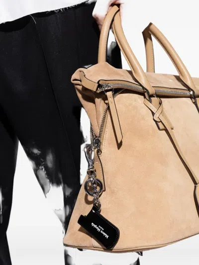 Maison Margiela Logo-detail Leather Chain In Black