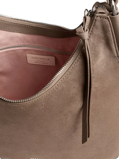 Coccinelle Rebekka Zip-fastening Shoulder Bag In Brown