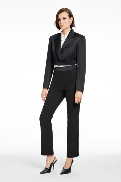 Toccin Freya Cropped Tuxedo Blazer In Black