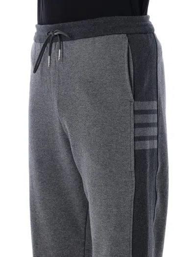 Thom Browne Solid Loopback Jersey 4-bar Sweatpants In Gray