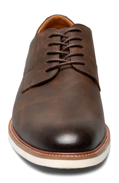 Stacy Adams Vinson Plain Toe Derby In Brown
