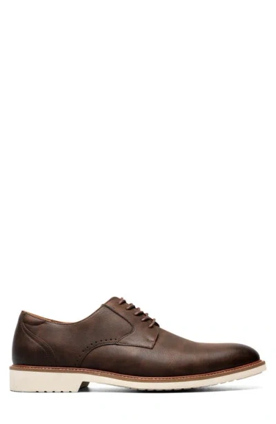 Stacy Adams Vinson Plain Toe Derby In Brown