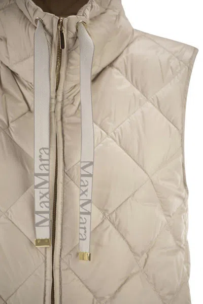 Max Mara The Cube Tegic - Drip-proof Canvas Padded Waistcoat In Neutral