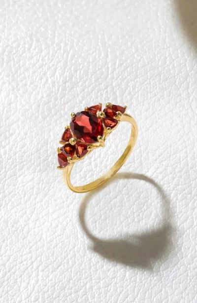 Ys Gems Graduated Garnet Ring In Red
