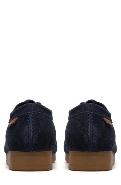 Clarks ® Wallaston Low Chukka Boot In Blue