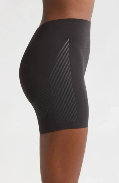 Tc Rear Lift Shaper Bike Shorts In Black