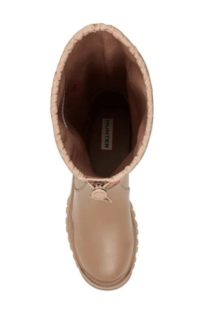 Hunter Wendy Rain Boot In Neutral
