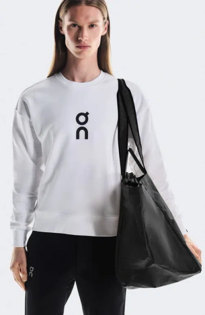 On 60l Water Resistant Nyl Cargo Pack Tote In Black