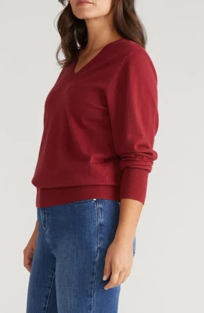 Universal Standard Flora V-neck Sweater In Burgundy