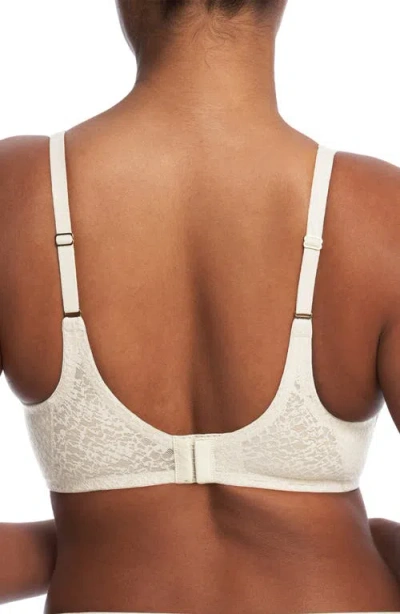 Natori Pretty Smooth Full Fit Smoothing T-shirt Bra In White