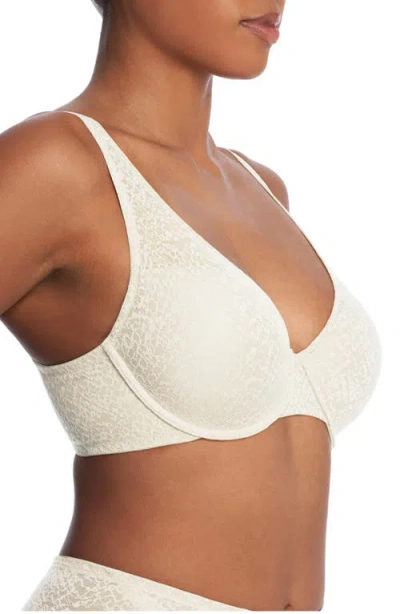 Natori Pretty Smooth Full Fit Smoothing T-shirt Bra In White