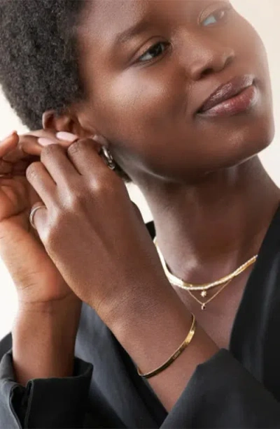 Oak & Luna Herringbone Slim Bracelet In Gold