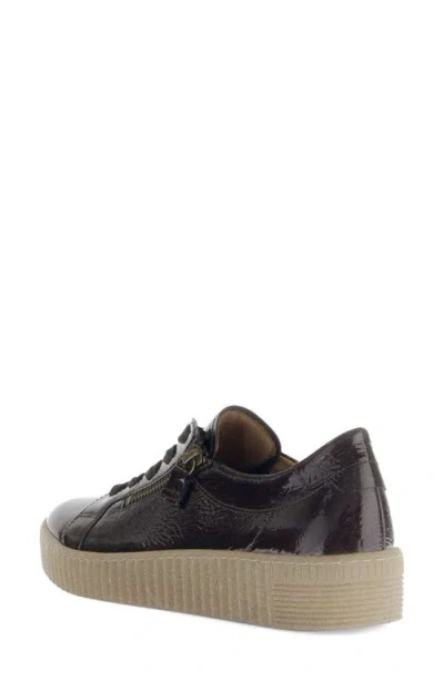 Gabor Low Top Sneaker In Brown