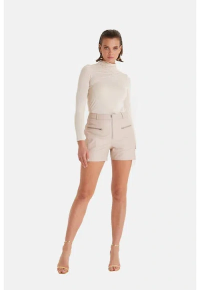 Furniq Uk Leather Fashion Short In Neutral