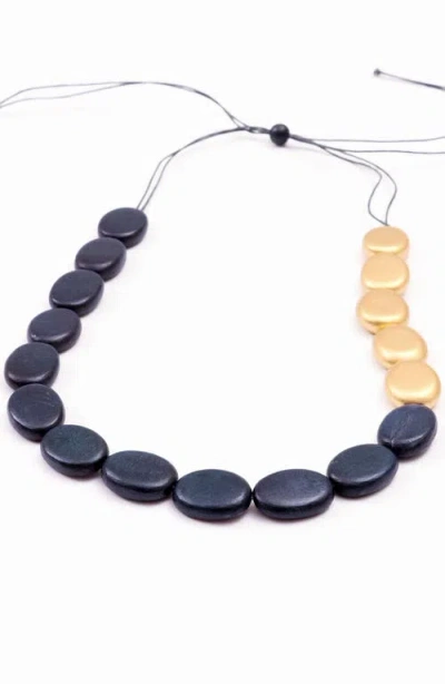 Likha Guija Wooden Necklace In Black