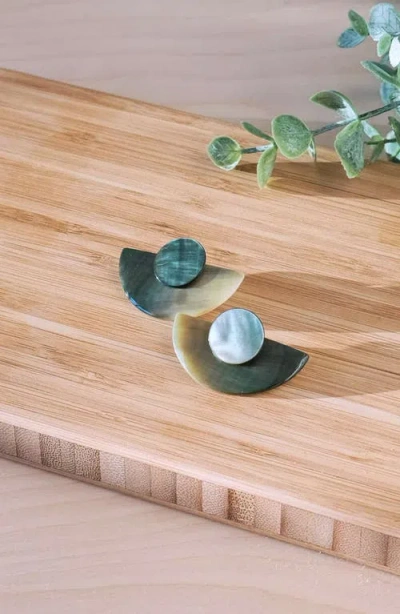 Likha 3-in-1 Mother-of-pearl Geometric Stud Earrings Set In Green