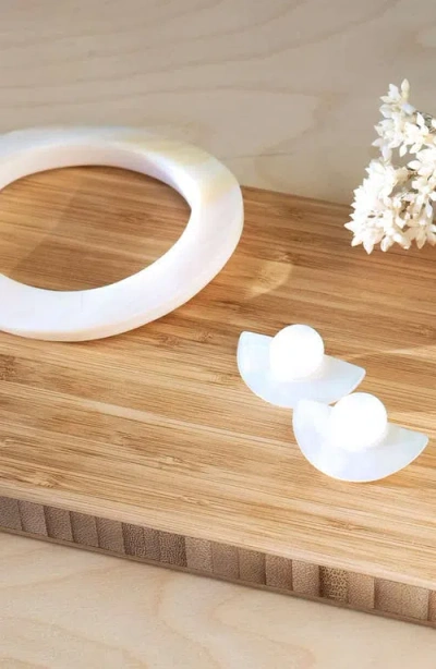 Likha 3-in-1 Mother-of-pearl Geometric Stud Earrings Set In White