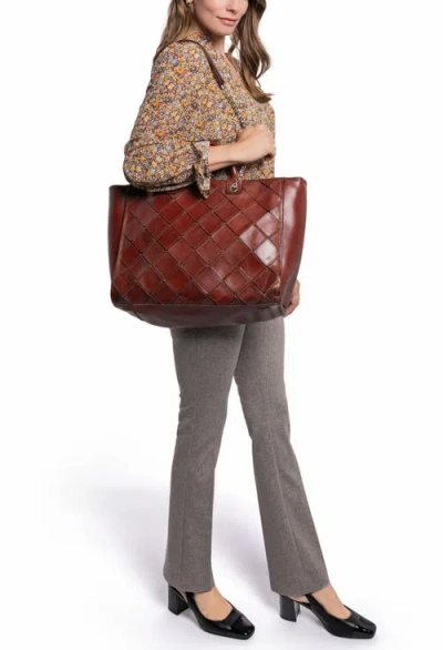 Old Trend Mermaid Genuine Leather Oversized Carryall Tote In Brown