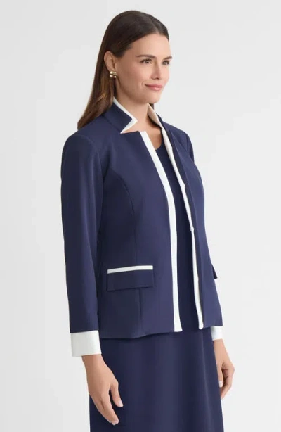 Ming Wang Tailored Two-toned Stretch Deco Crepe Blazer In Blue