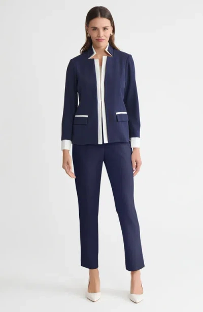 Ming Wang Tailored Two-toned Stretch Deco Crepe Blazer In Blue