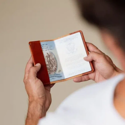 Bluebonnet The Companion Passport Holder With Airtag Pocket In Brown