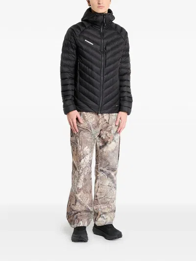 Mammut Logo Hooded Jacket In Black