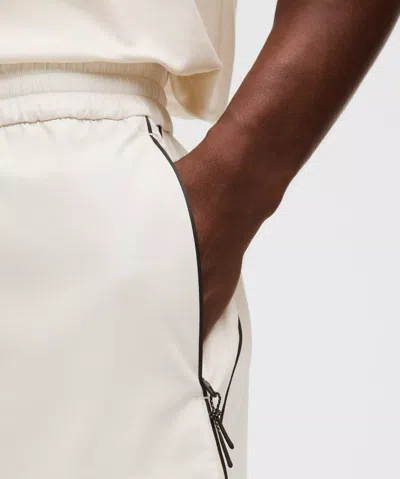 Lululemon Venice Short 5"