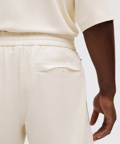 Lululemon Venice Short 5"