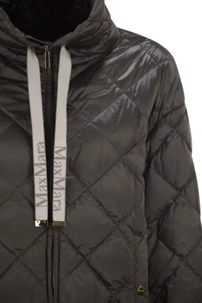 Max Mara The Cube Mtcpisoft - Padded Jacket In Water-repellent Canvas In Black