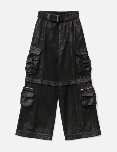 Lựu Dạn Zip-off Cargo Jeans In Black